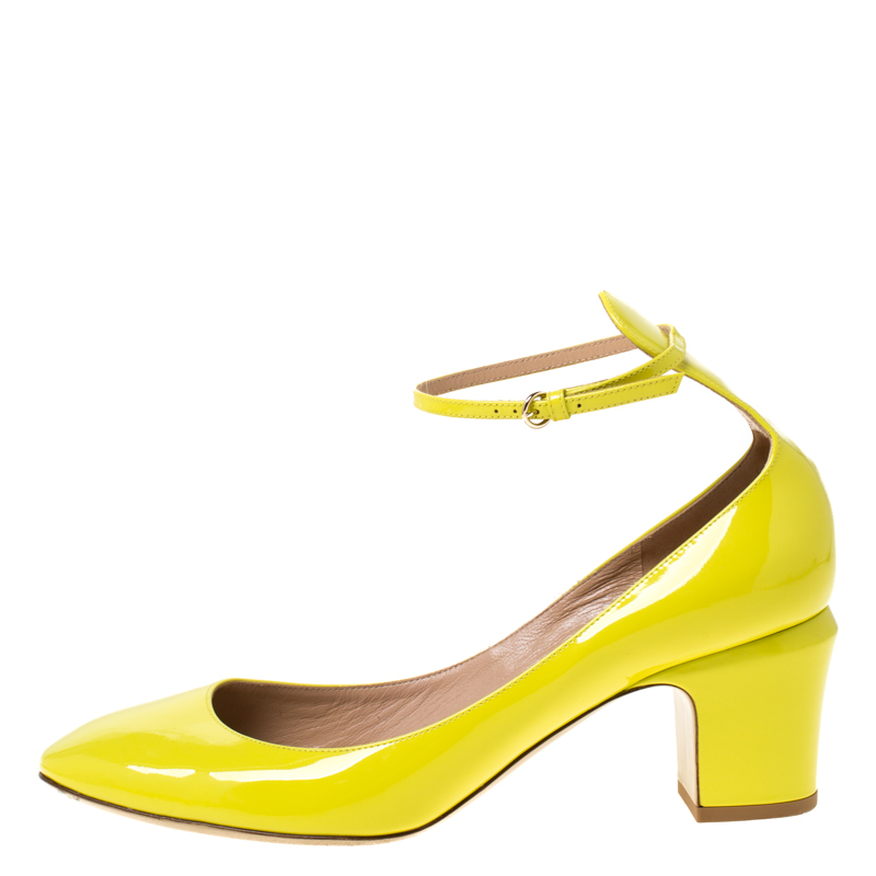 

Valentino Florescent Yellow Patent Leather Tango Ankle Strap Pumps Size