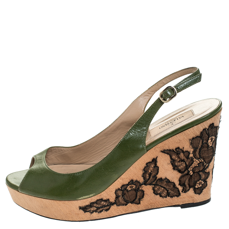 

Valentino Green Leather Lace Embellished Wedge Peep Toe Sandals Size