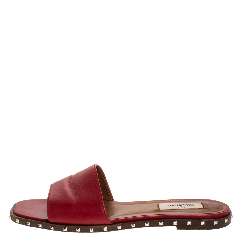 

Valentino Red Leather Rockstud Flat Slides Size