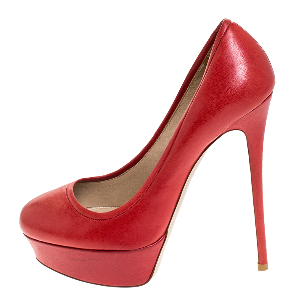 

Valentino Red Leather Platform Pumps Size