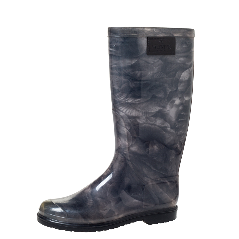 

Valentino Grey Rose Print Rubber Rain Boot Size