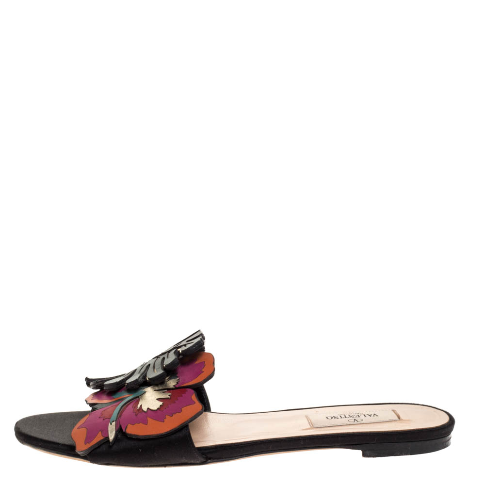 

Valentino Black Satin And Leather Tropical Dream Flat Slides Size