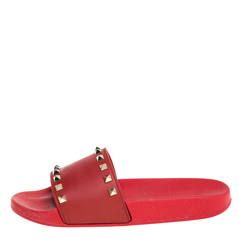 

Valentino Red Rubber Rockstud Slide Sandals Size