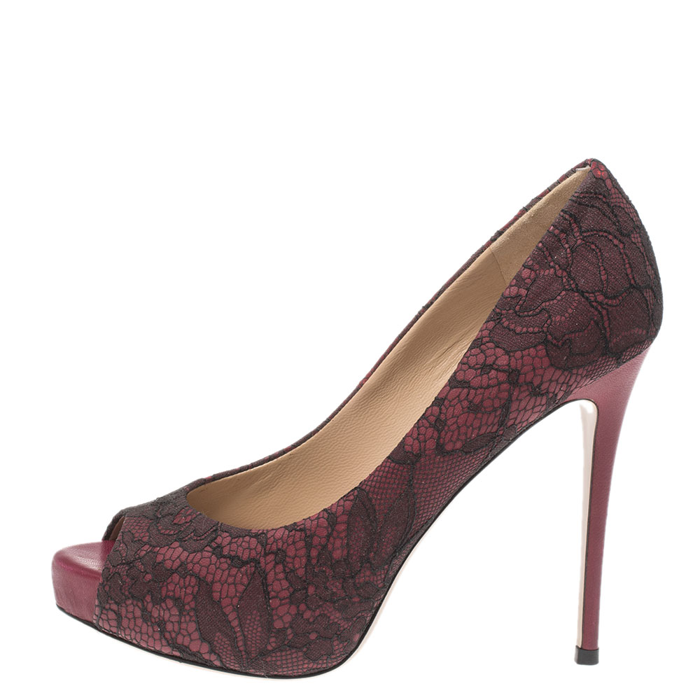 

Valentino Black Floral Lace Peep Toe Platform Pumps Size