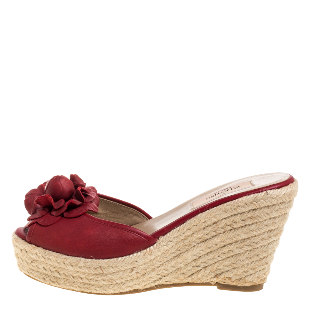 

Valentino Red Leather Flower Applique Espadrille Wedge Platform Sandals Size