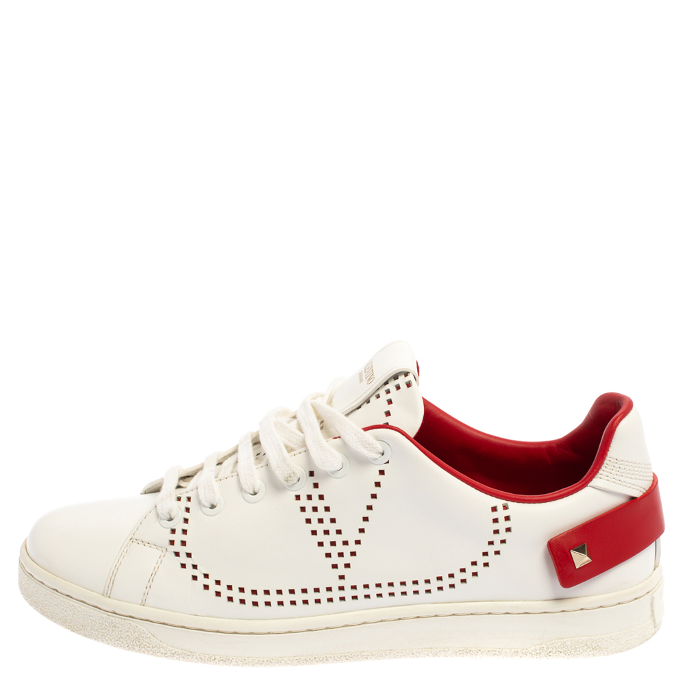 

Valentino White Perforated Leather Backnet Rockstud Low Top Sneakers Size