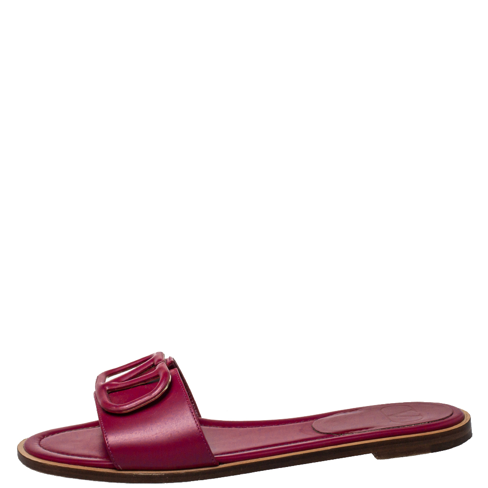 

Valentino Red Leather V logo Flat Sandals Size