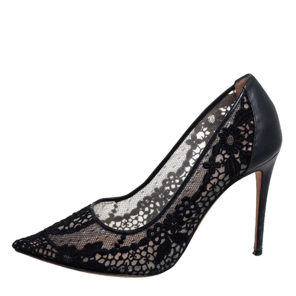

Valentino Black Lace and Leather Fusion Pointed Toe Pumps Size