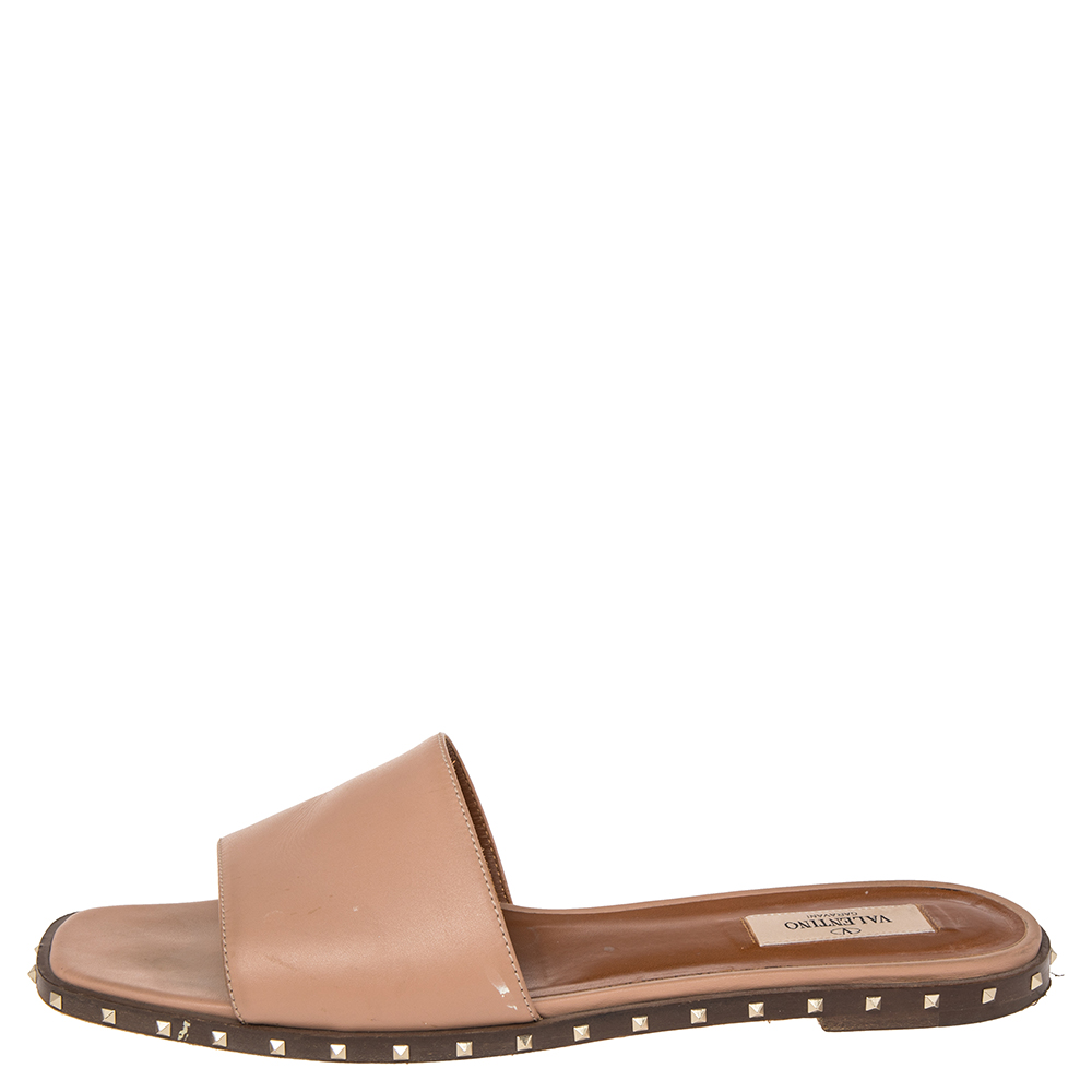 

Valentino Beige Leather Soul Rockstud Flat Sandals Size