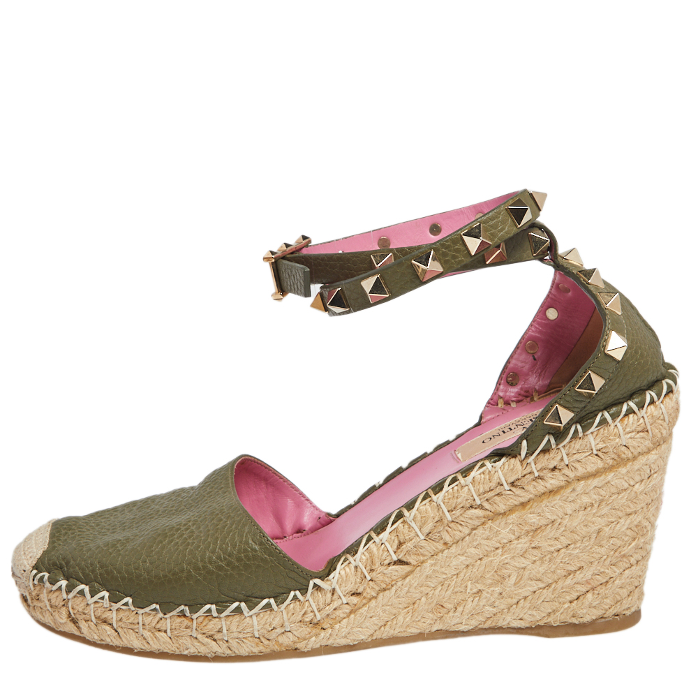 

Valentino Green Leather Rockstud Espadrille Sandals Size