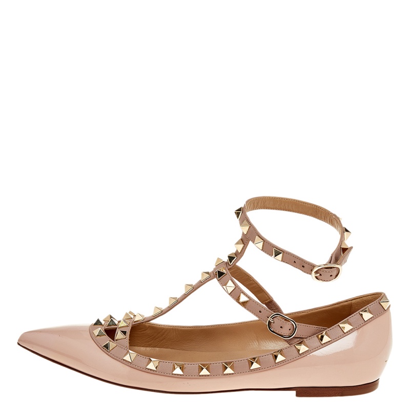 

Valentino Pink Patent Leather Rockstud Flat Sandals Size, Beige