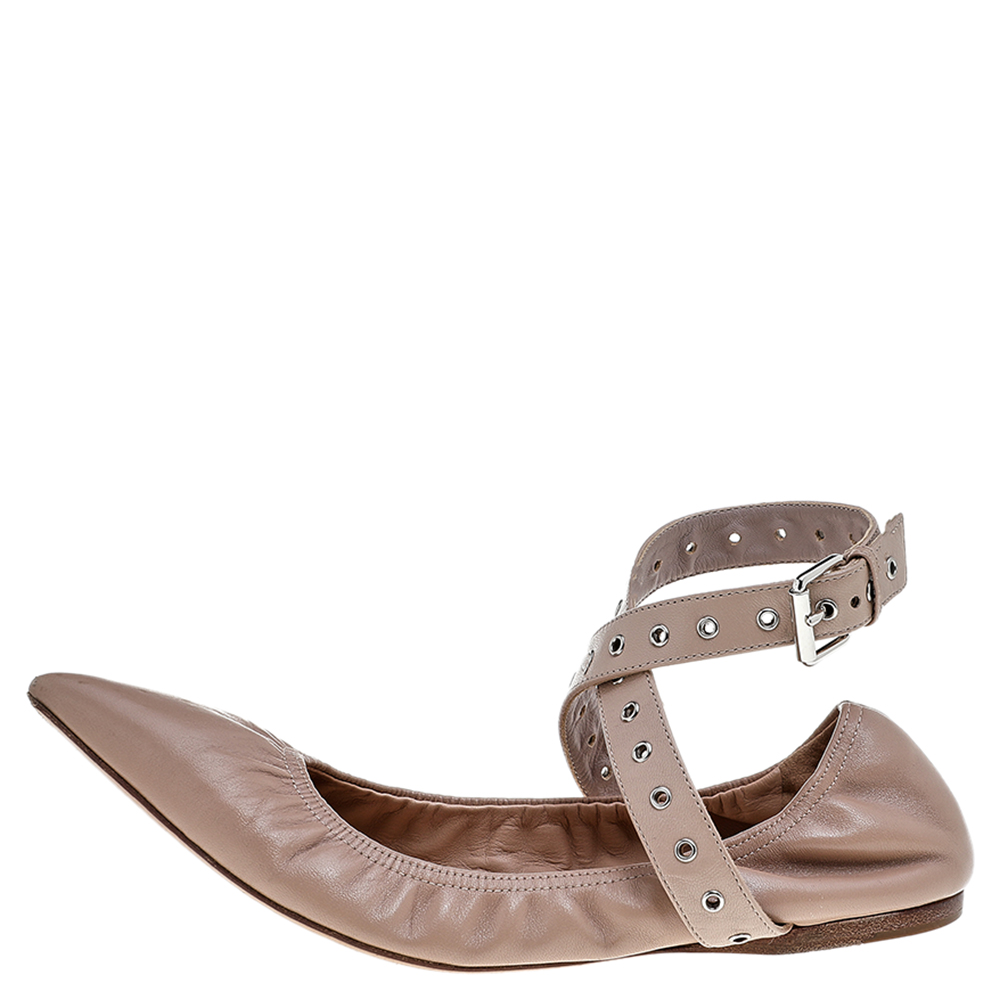 

Valentino Beige Leather Scrunch Ankle Strap Ballet Flats Size
