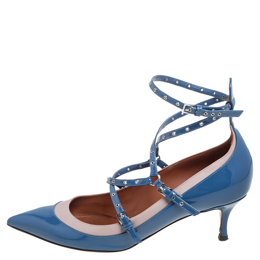 

Valentino Beige-Blue Patent Leather And Leather Love Latch Detail Eyelet Embellished Pumps Size