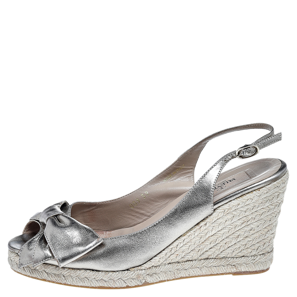 

Valentino Metallic Silver Leather Bow Wedge Espadrille Sandals Size