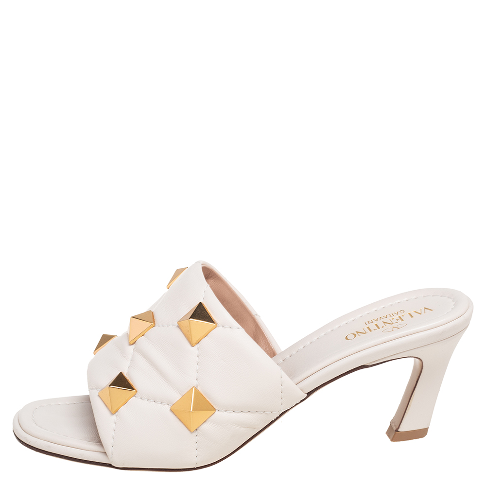 

Valentino White Quilted Leather Roman Studs Slide Sandals Size