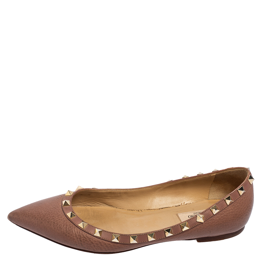 

Valentino Beige Leather Rockstud Ballet Flats Size
