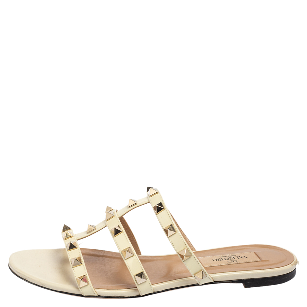 

Valentino Beige Leather Rockstud Flat Slides Size