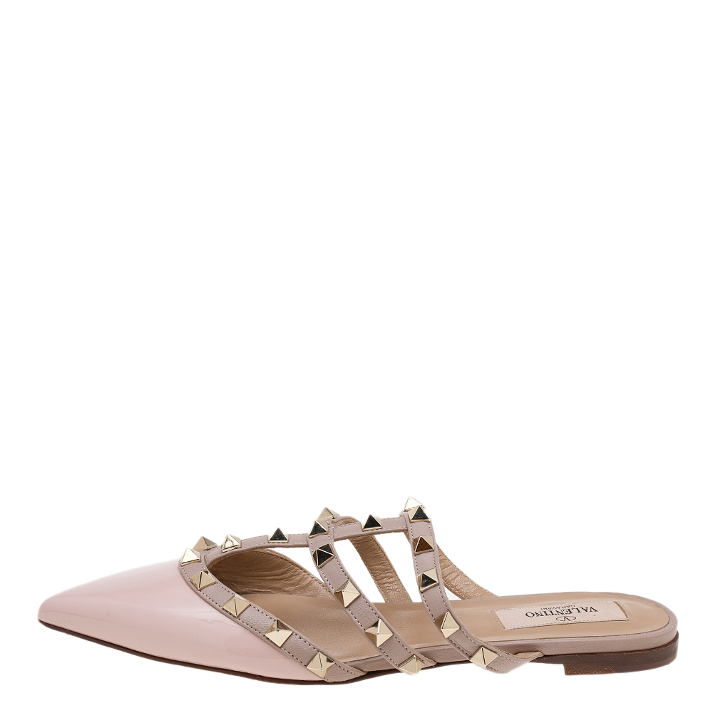 

Valentino Beige Patent Leather Rockstud Pointed Toe Flat Mules Size