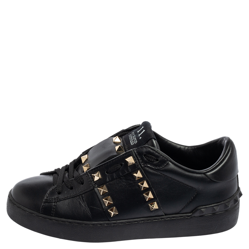 

Valentino Black Leather Rockstud Low Top Sneakers Size