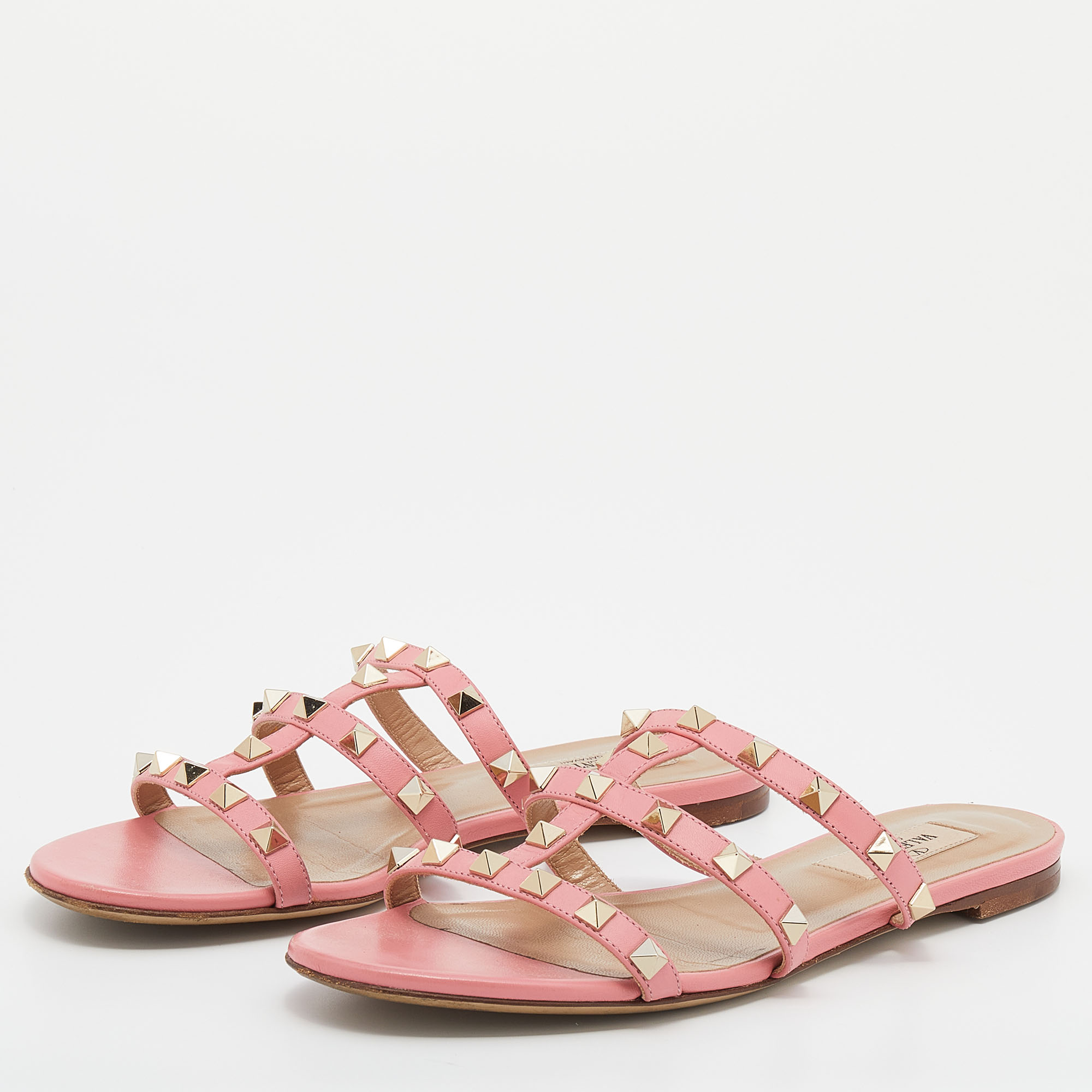 

Valentino Pink Leather Rockstud Flat Slides Size