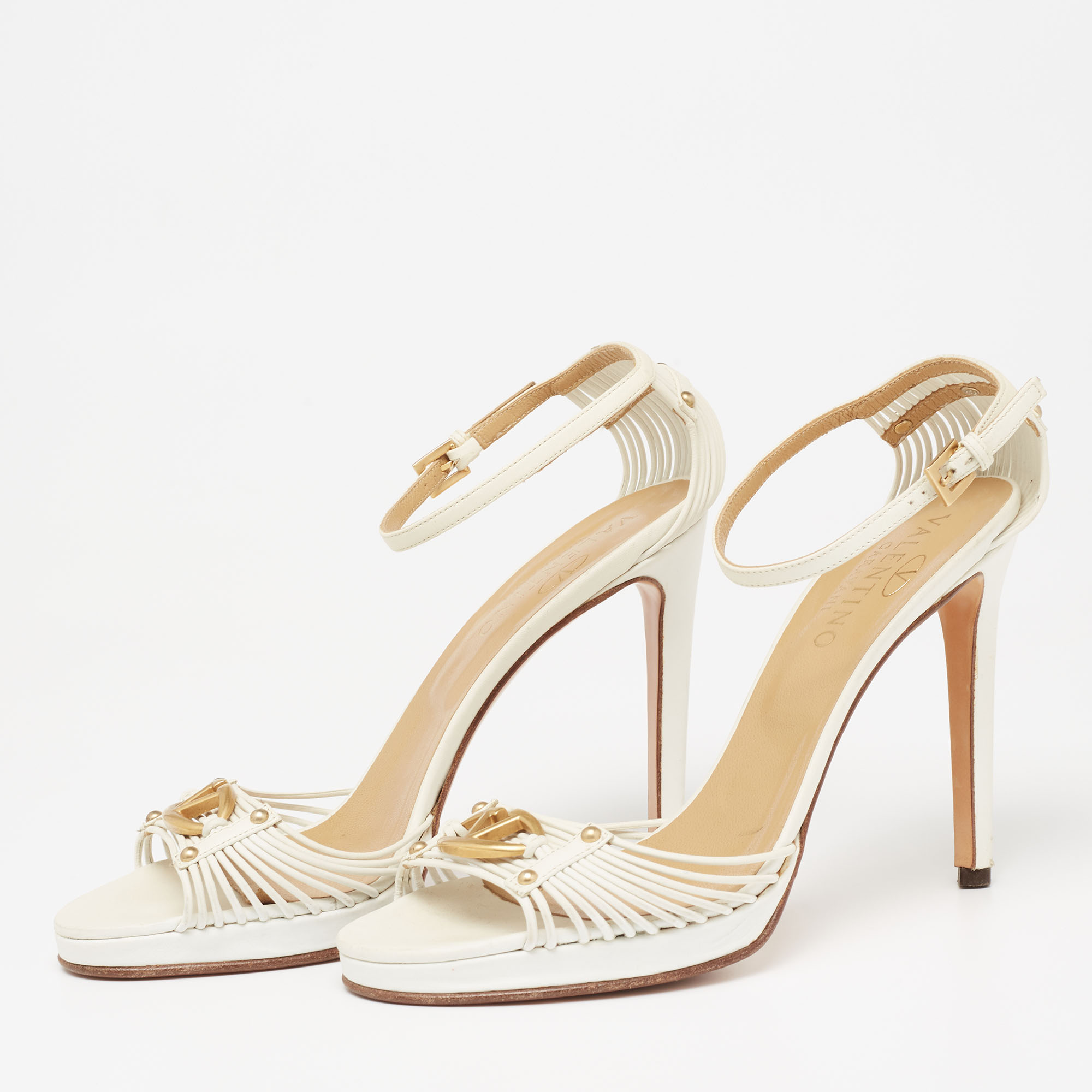 

Valentino White Leather Ankle-Strap Sandals Size