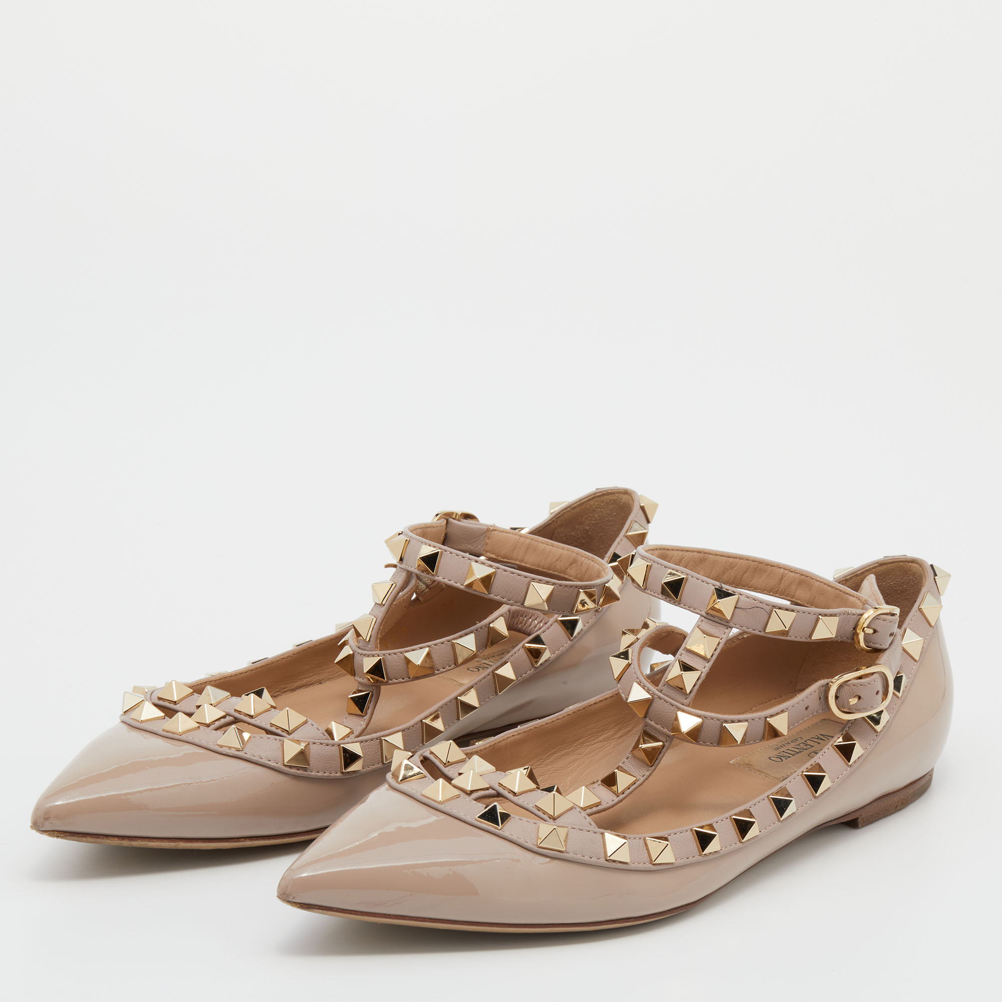 

Valentino Beige Patent Leather And Leather Rockstud Ankle Strap Ballet Flats Size