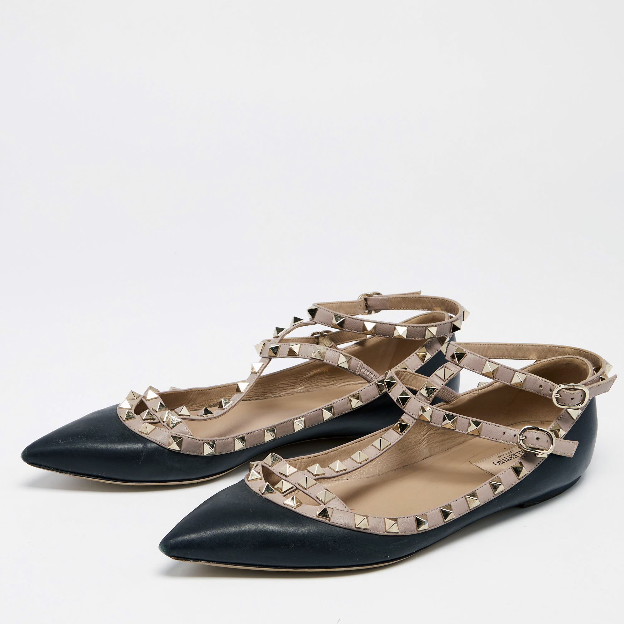 

Valentino Black/Beige Leather Rockstud Caged Ballet Flats Size