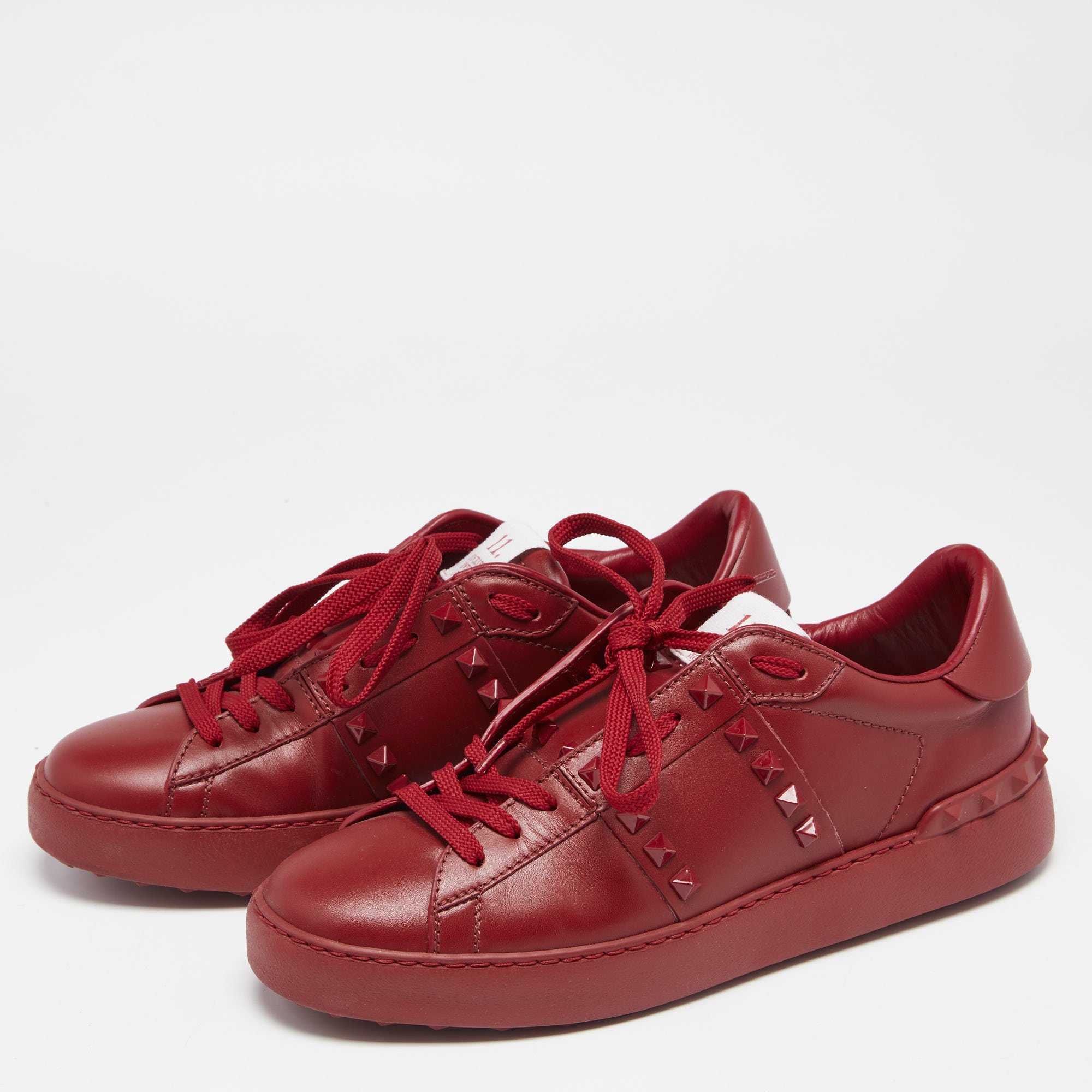 

Valentino Red Leather Rockstud Low Top Sneakers Size 39.5