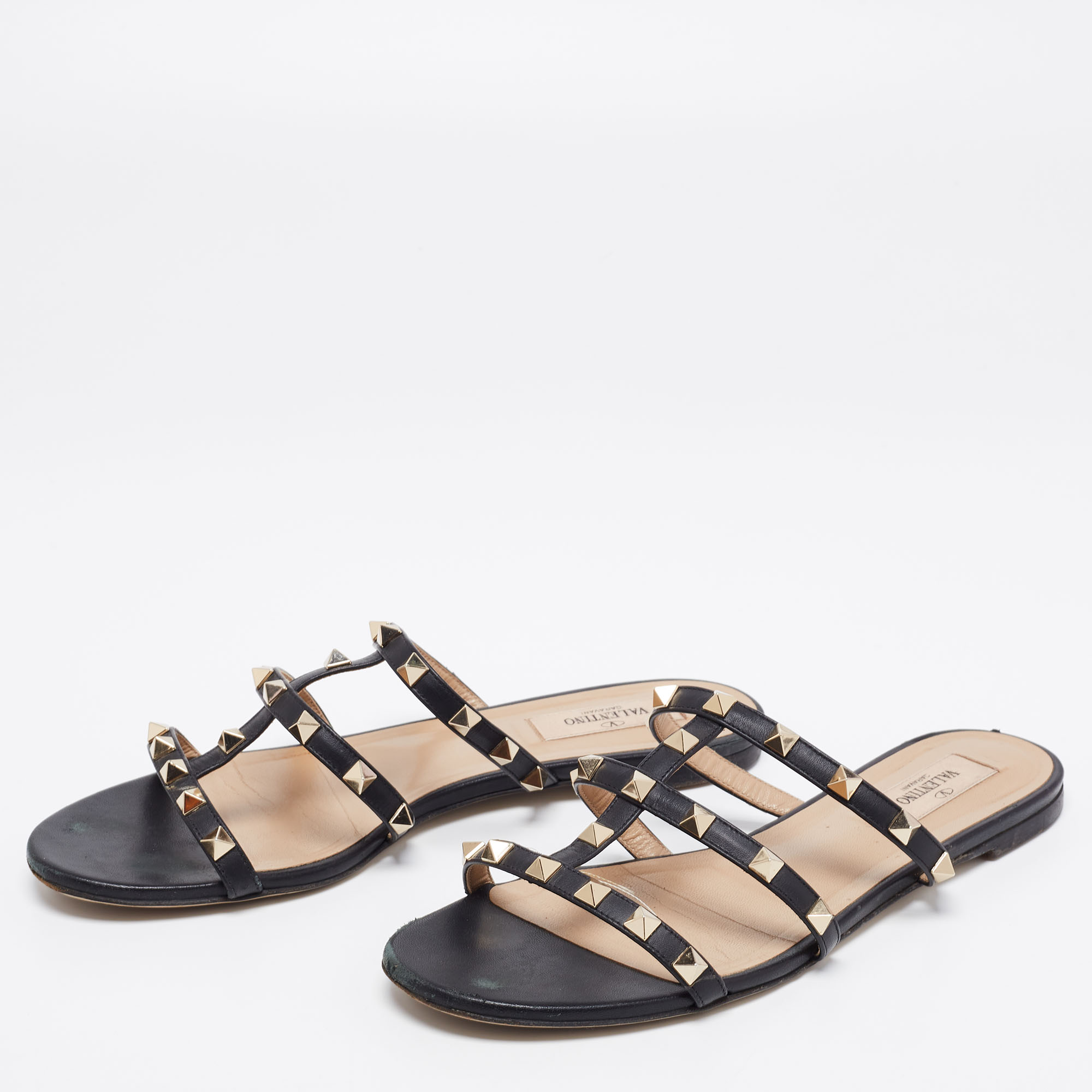 

Valentino Black Leather Rockstud Flat Slides Size