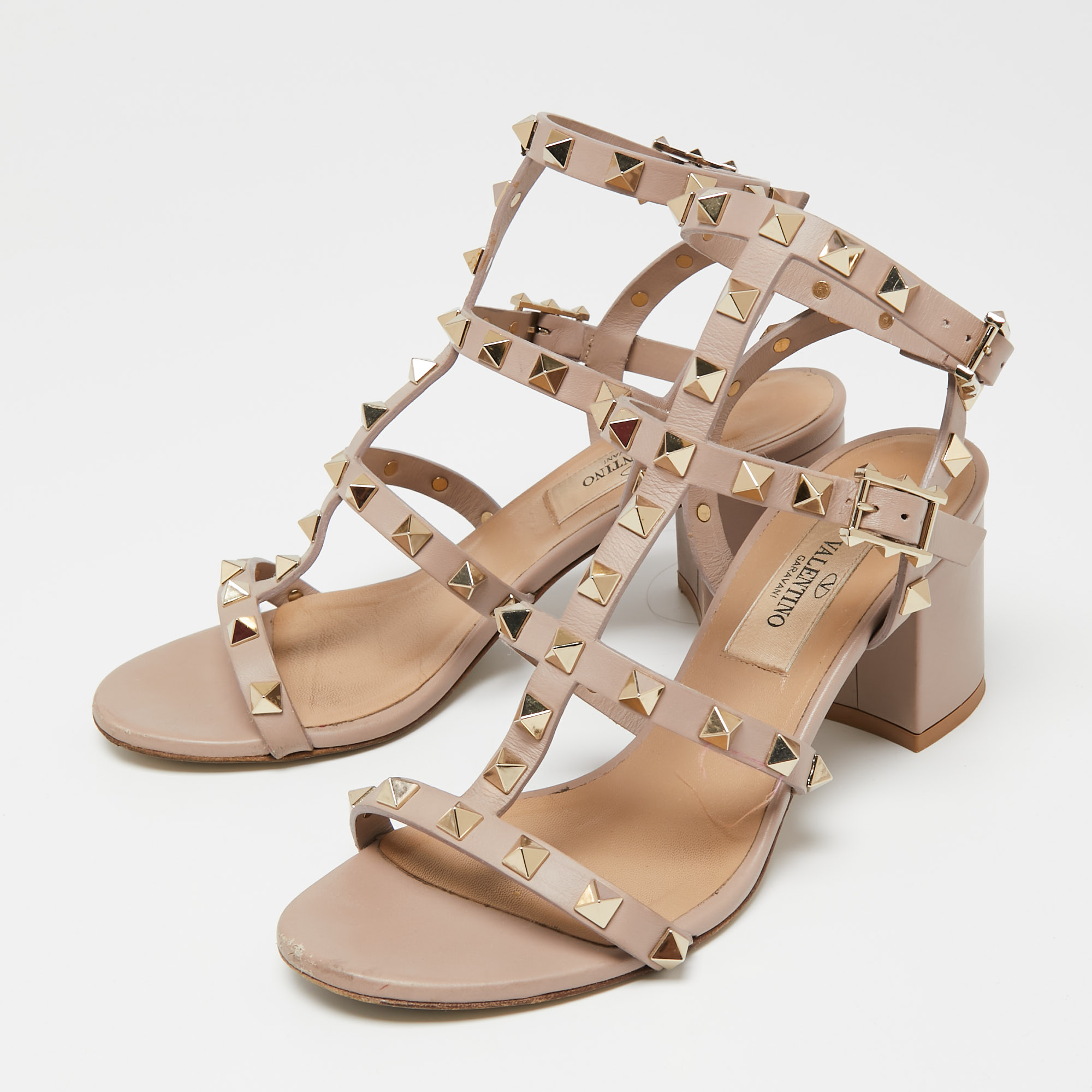 

Valentino Beige Leather Rockstud Ankle Strap Sandals Size