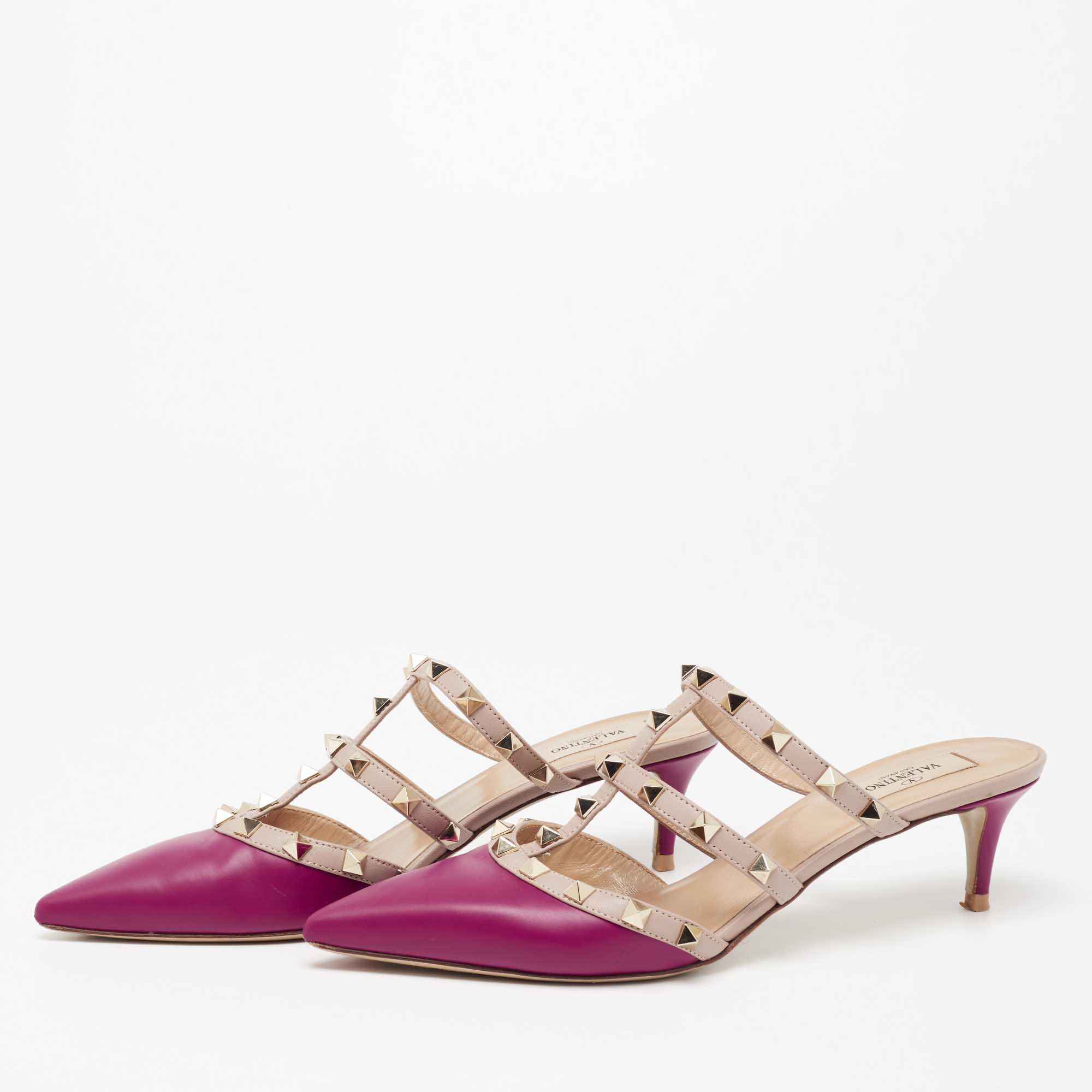 

Valentino Pink Leather Rockstud Sandals Size