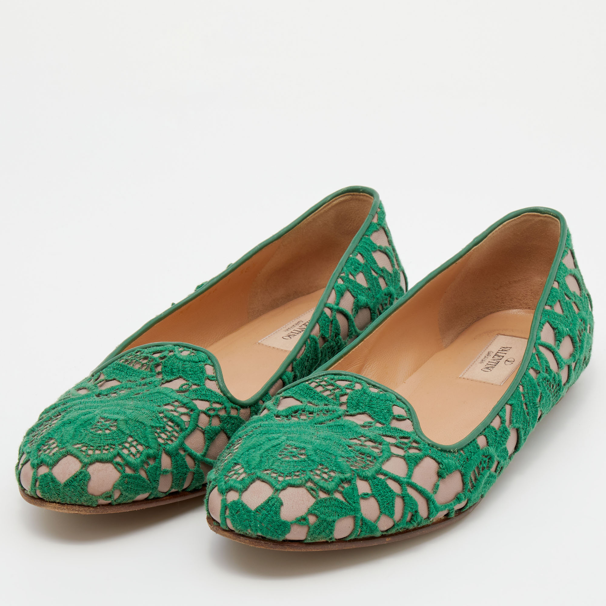 

Valentino Green/Beige Lace And Leather Smoking Slippers Size