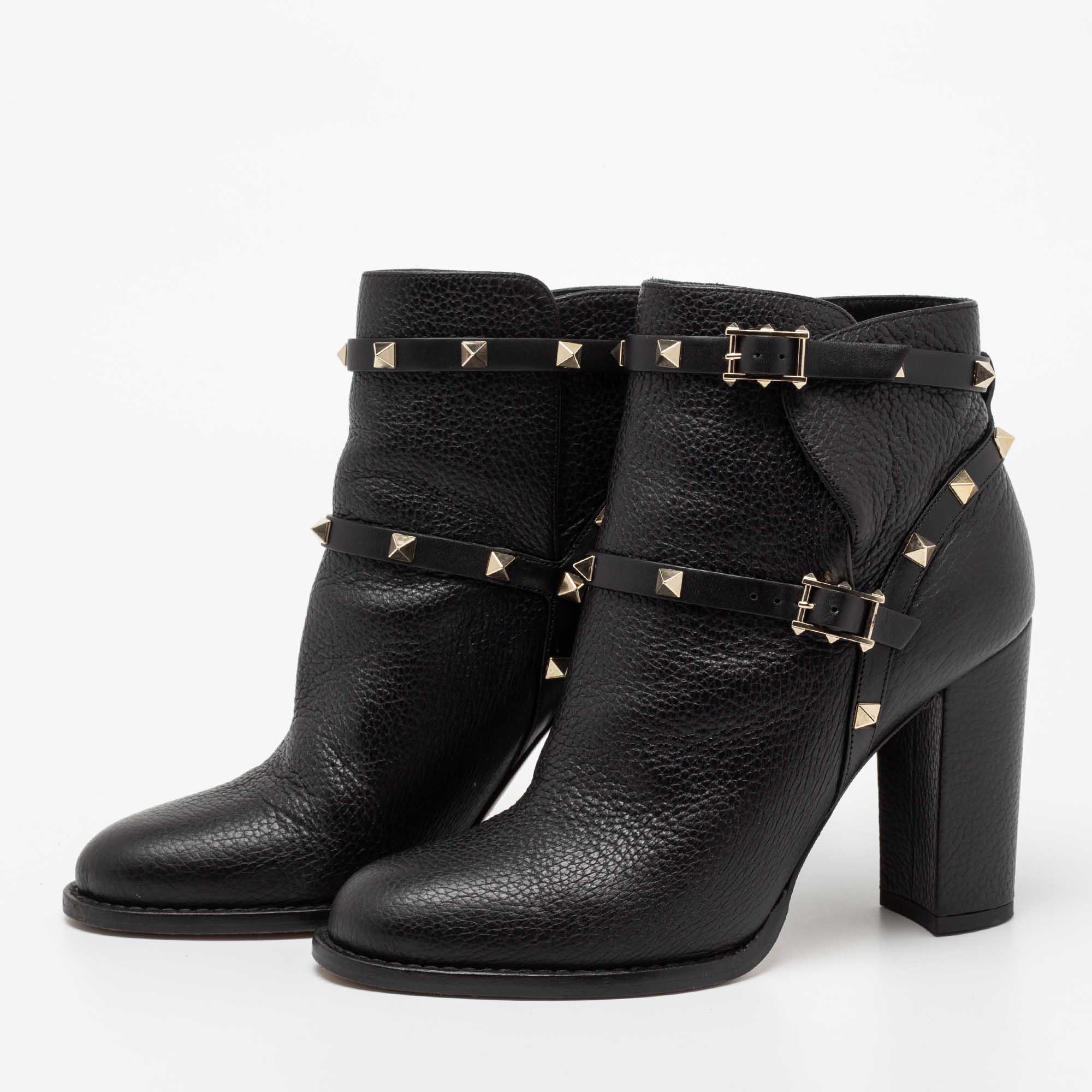 

Valentino Black Leather Rockstud Block Heel Ankle Length Boots Size