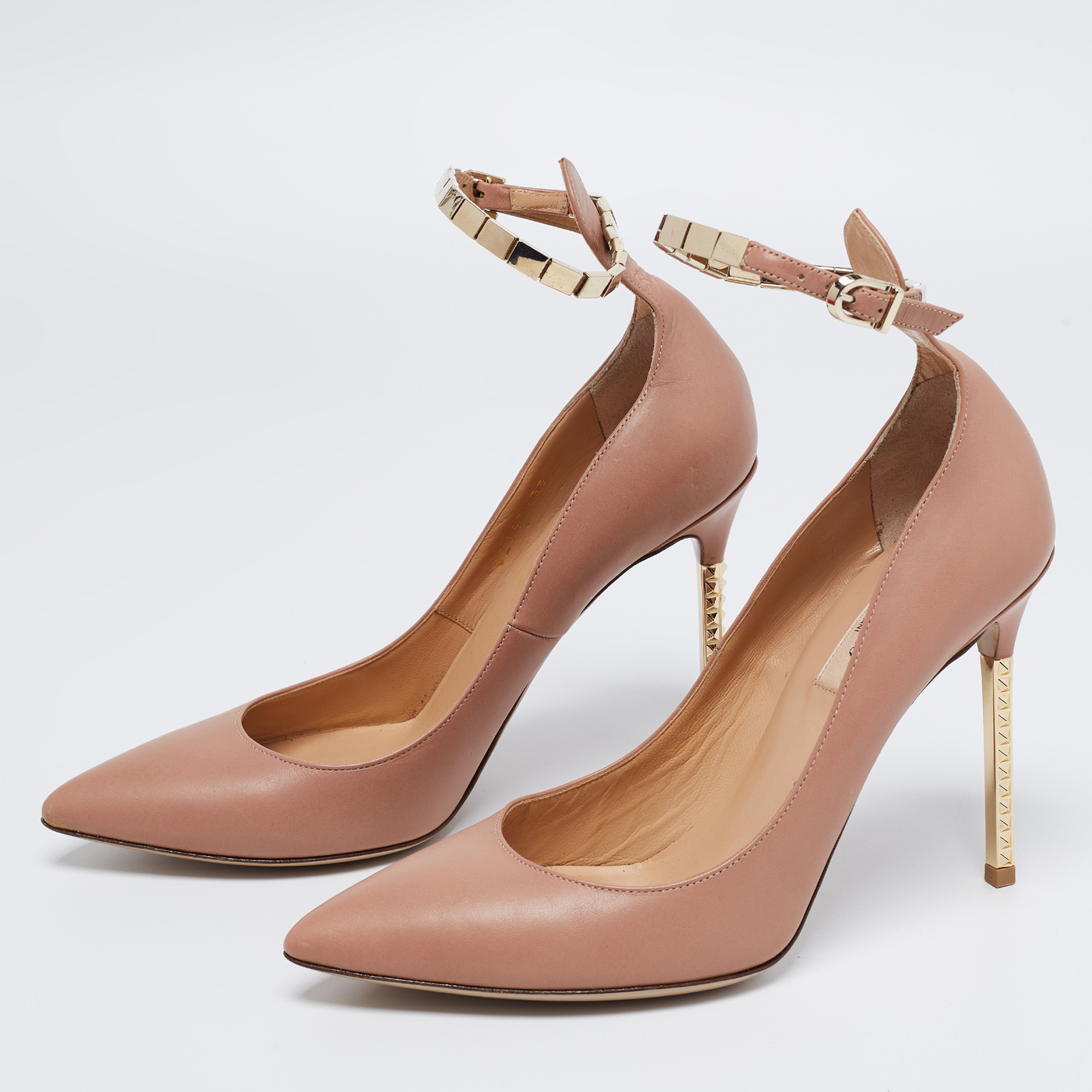 

Valentino Beige Leather Ankle Strap Pumps Size