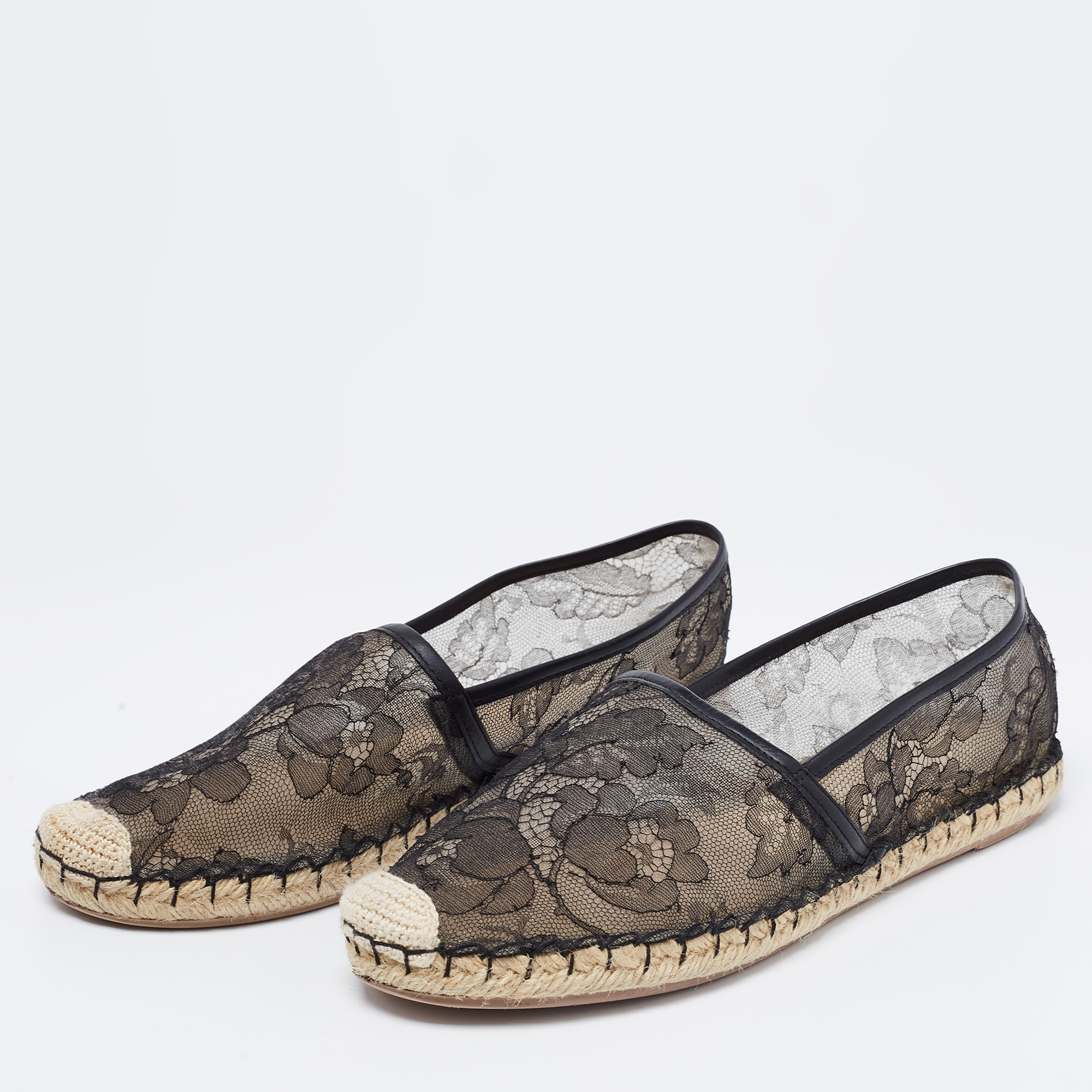 

Valentino Black Lace And Leather Espadrille Flats Size