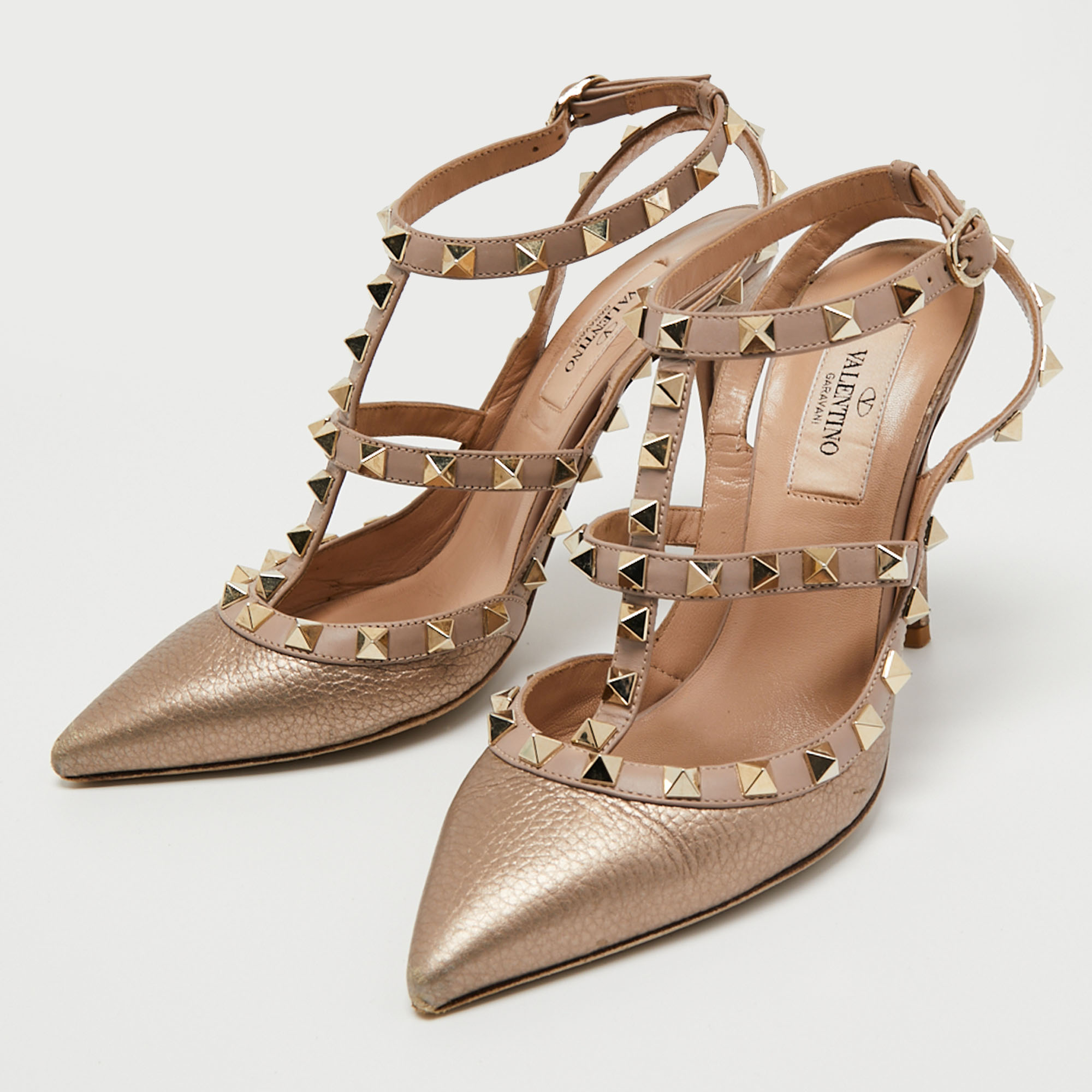 

Valentino Metallic Bronze/Beige Leather Rockstud Ankle Strap Pumps Size