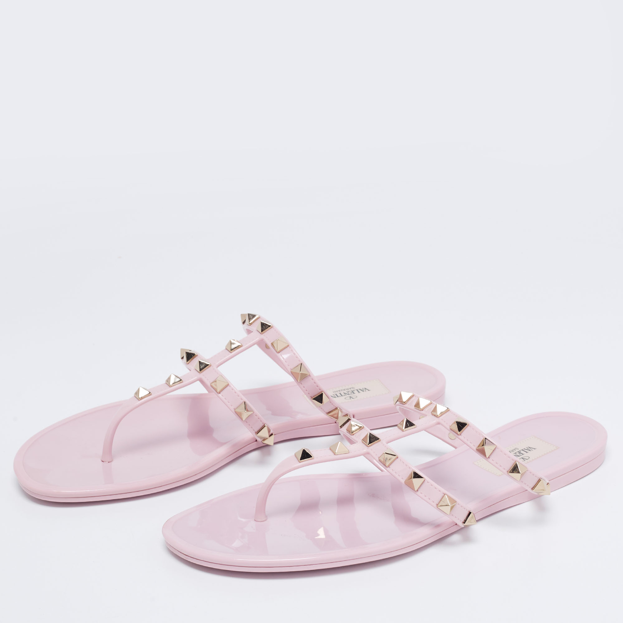 

Valentino Light Pink Rubber Rockstud Thong Flats Size