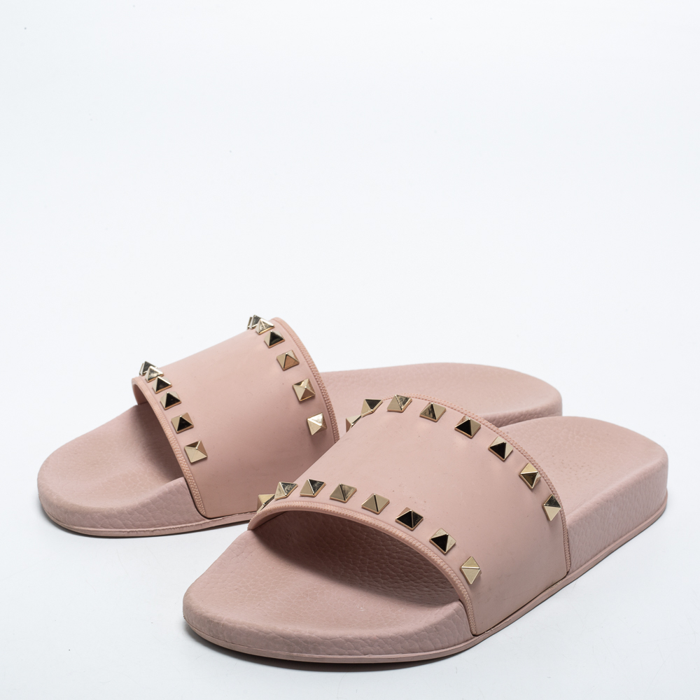 

Valentino Light Pink Rubber Rockstud Flat Slides Size