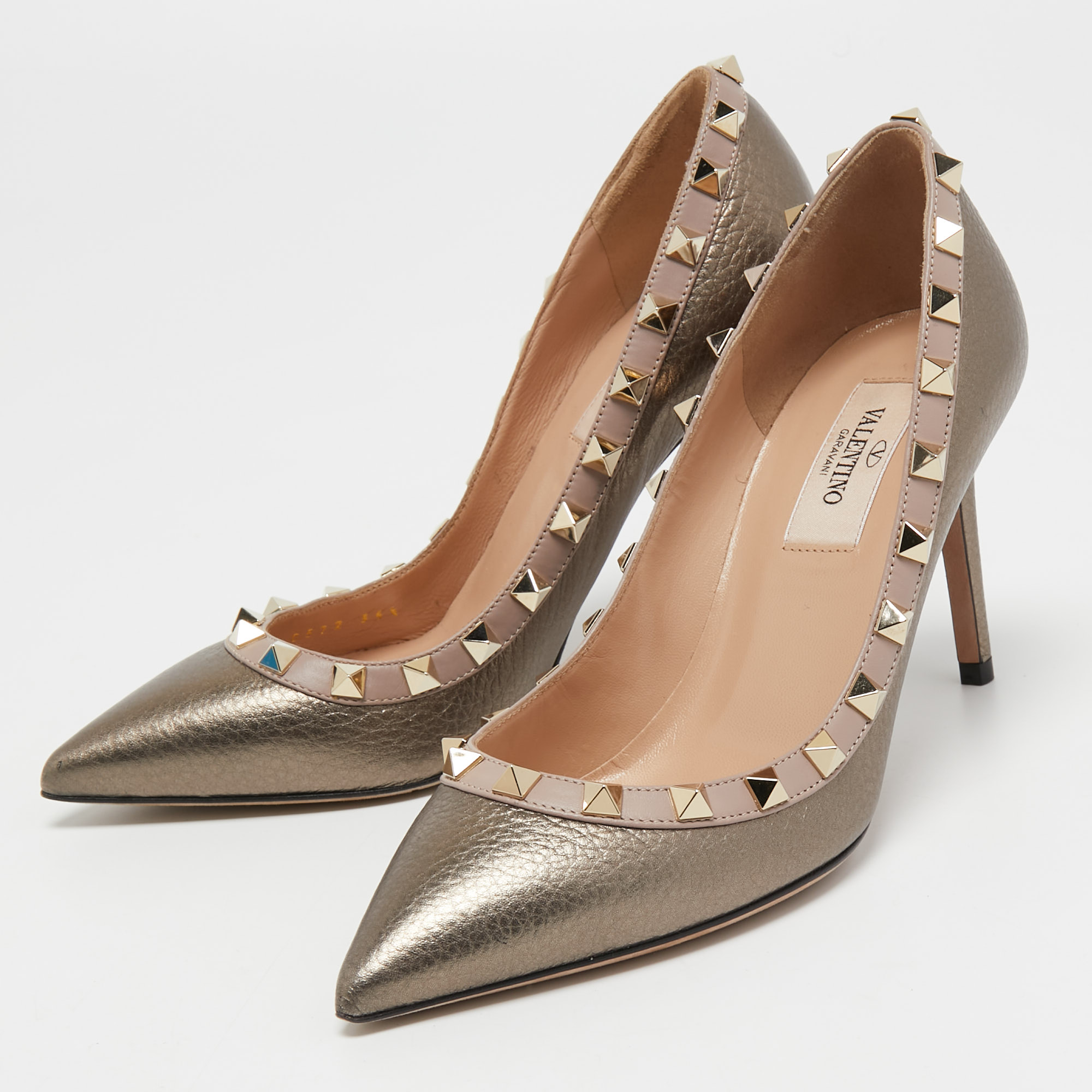 

Valentino Metallic/Pink Leather Rockstud Pointed Toe Pumps Size EU
