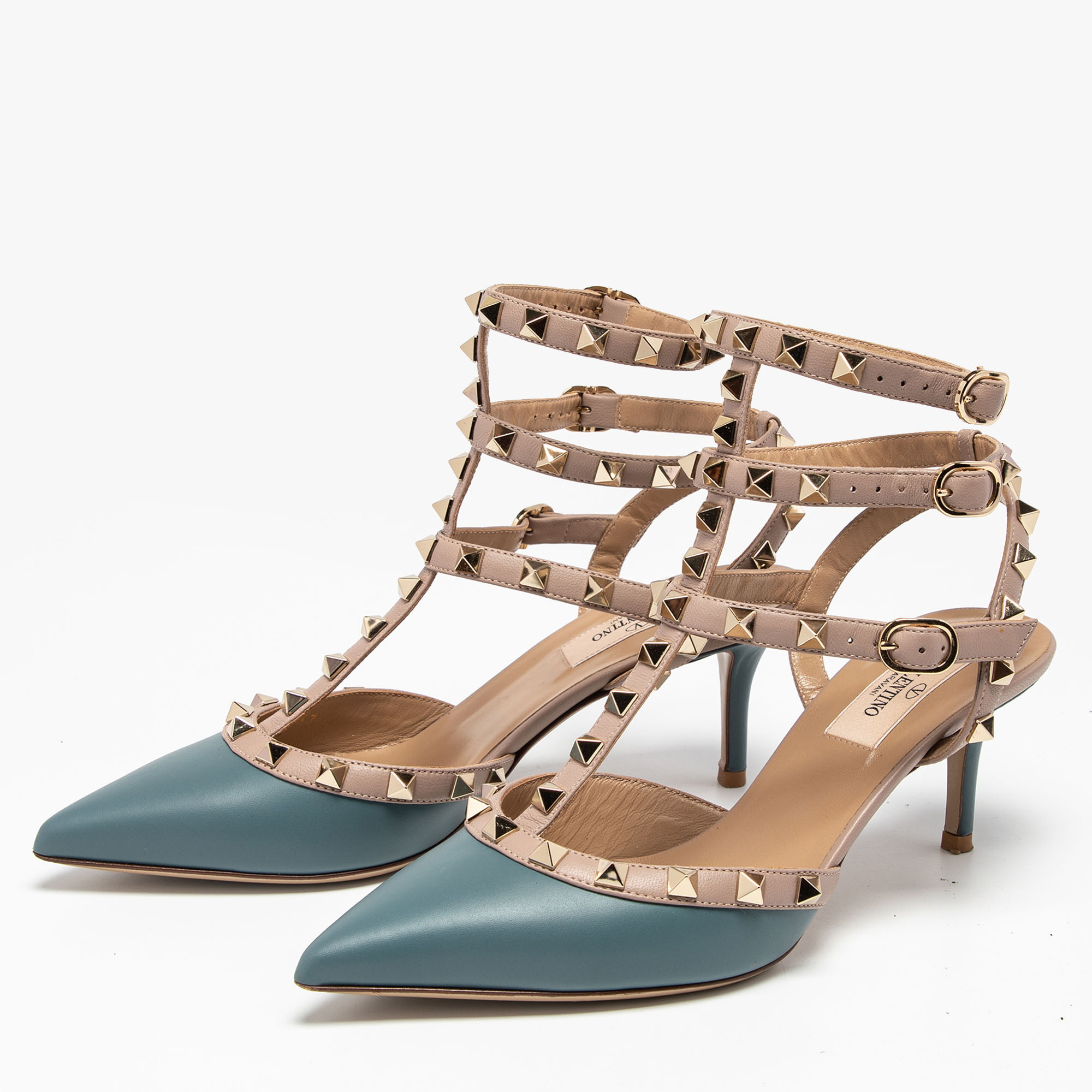 

Valentino Navy Blue/Beige Leather Rockstud Pumps Size