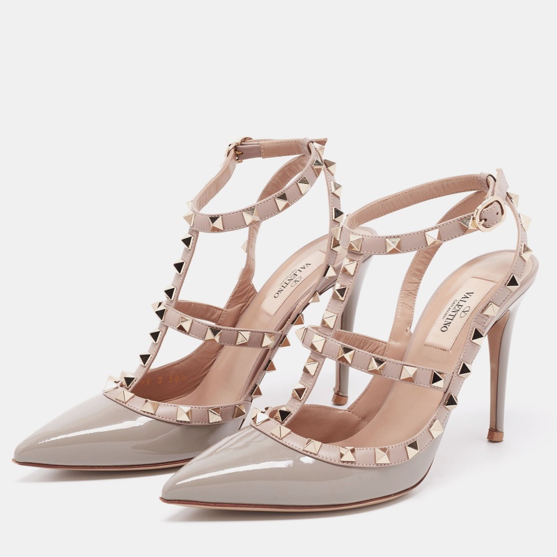 

Valentino Grey Patent Leather Rockstud Sandals Size