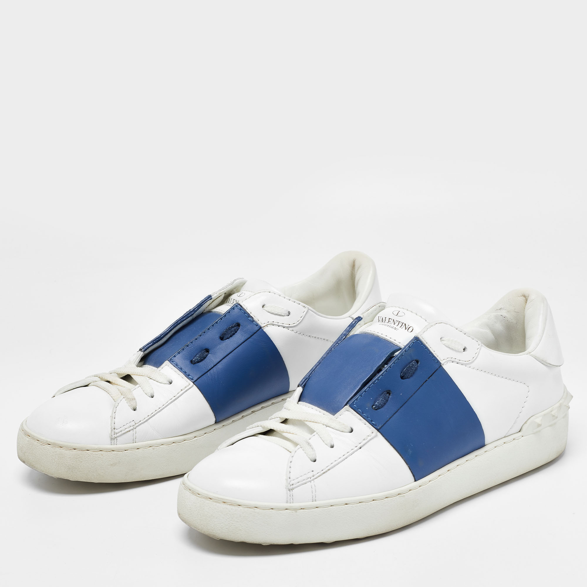 

Valentino White/Blue Leather Open Low Top Sneakers Size