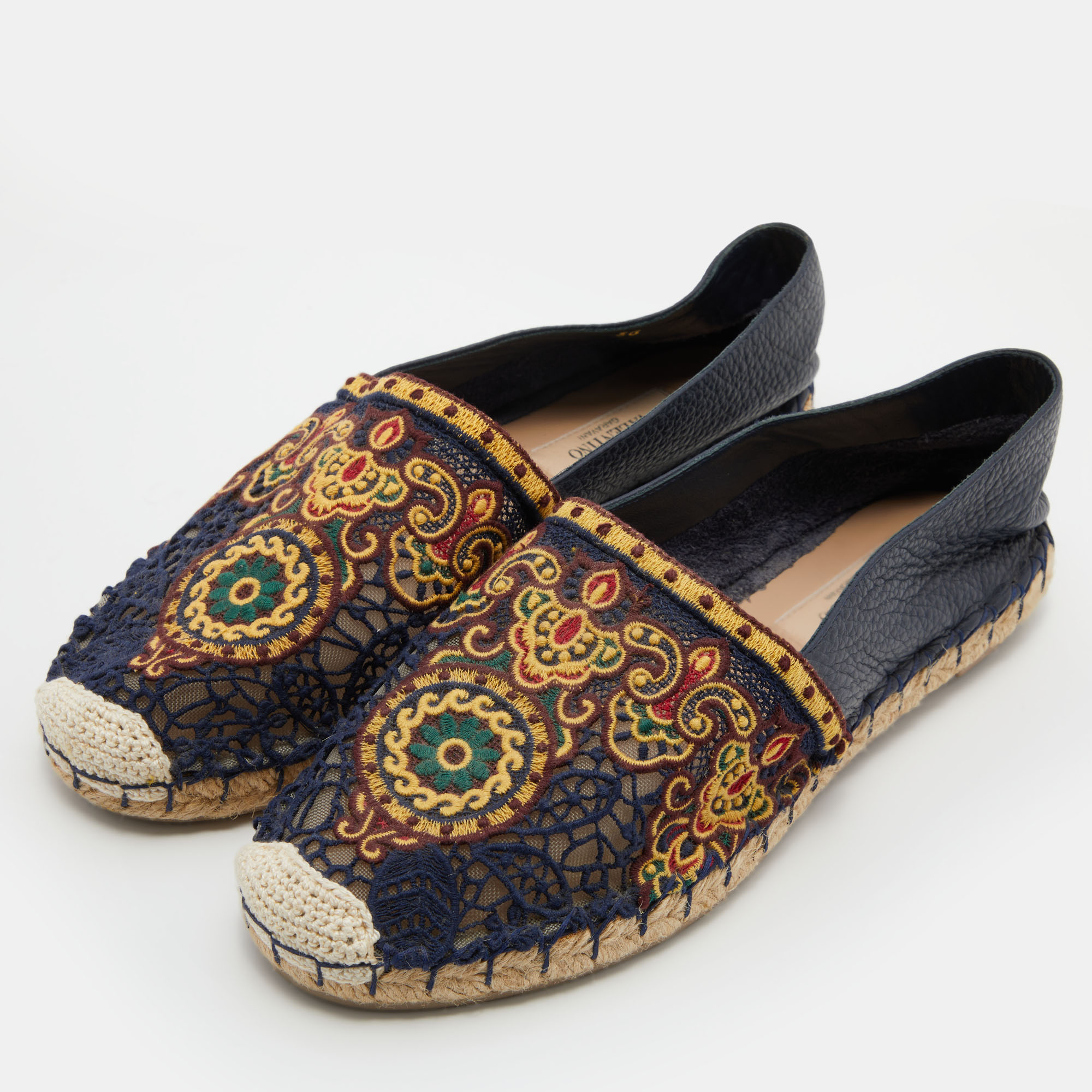 

Valentino Navy Blue Leather and Floral Lace Espadrille Flats Size