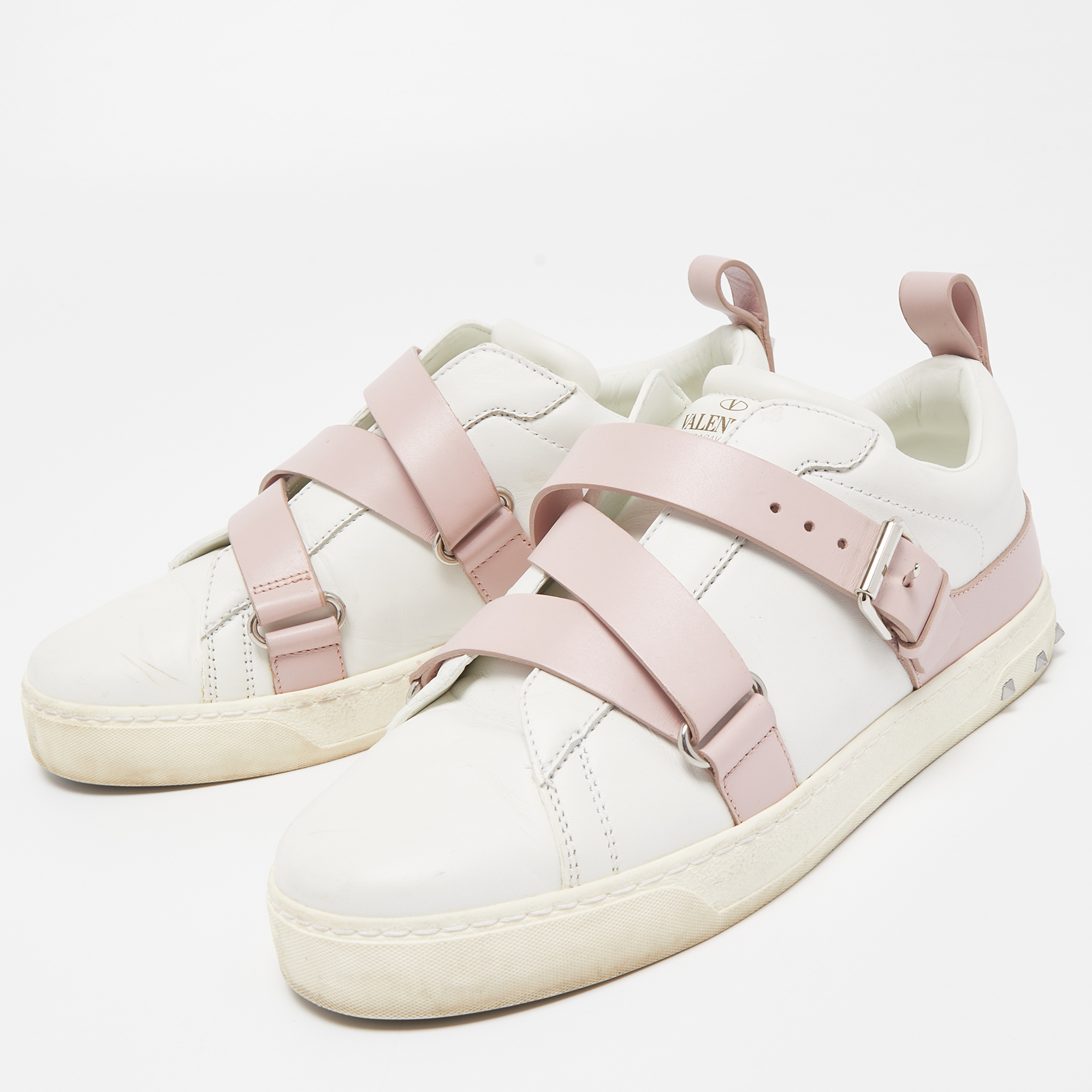 

Valentino White/Pink Leather Rockstud Low Top Sneakers Size