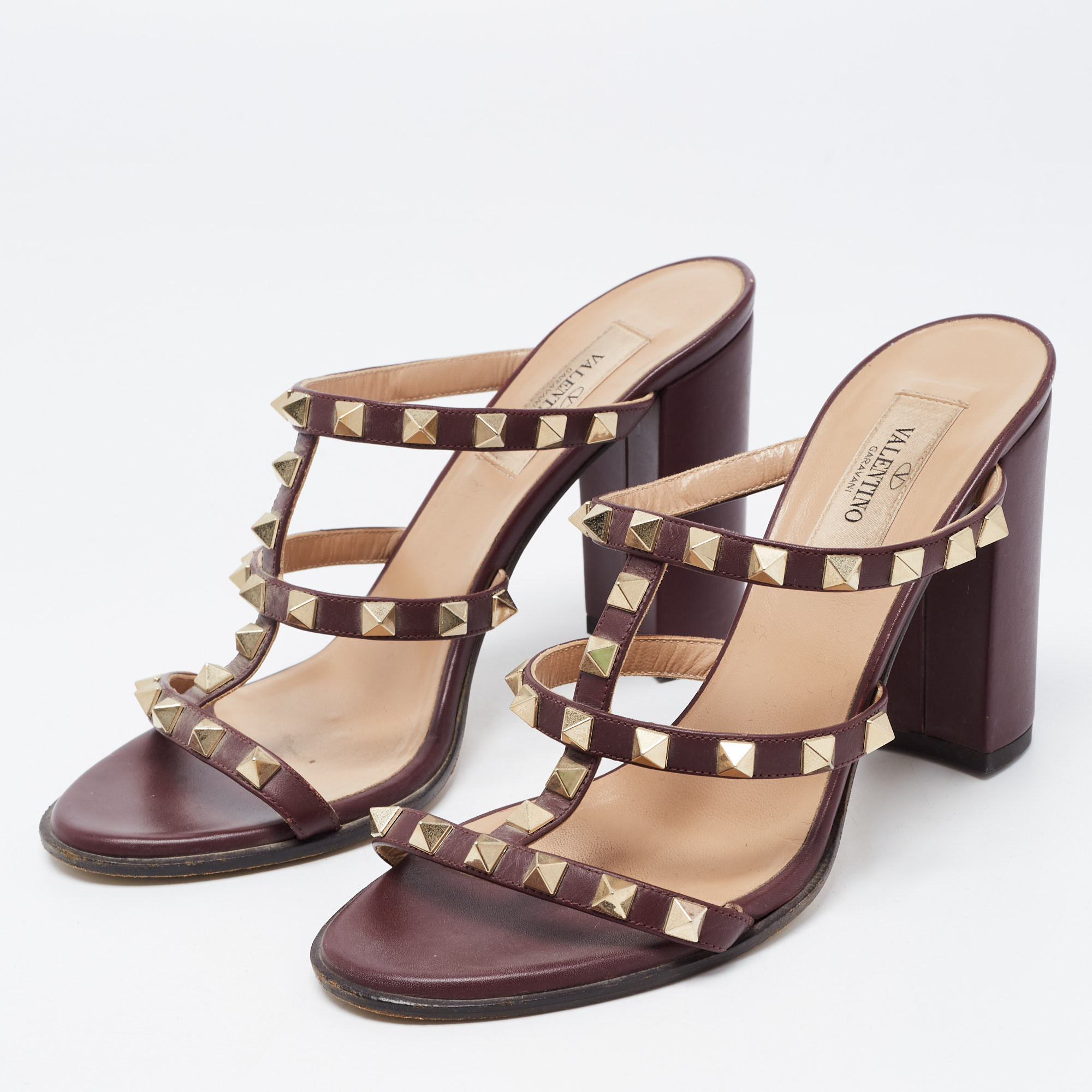 

Valentino Burgundy Leather Rockstud Slide Sandals Size