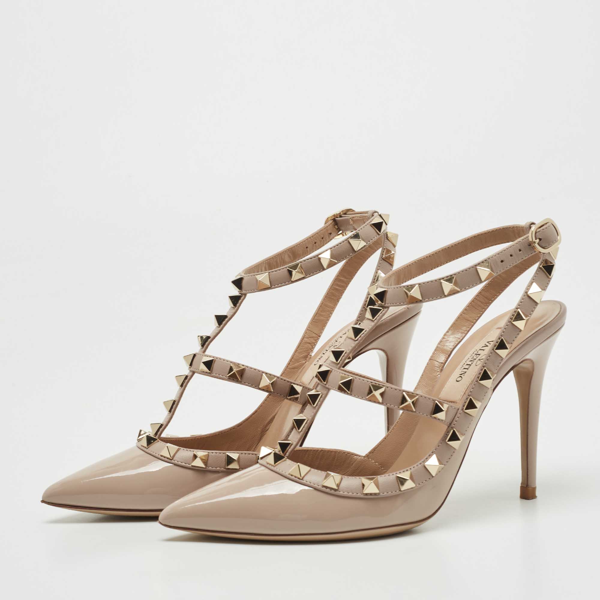 

Valentino Powder Pink Patent Leather Rockstud Strappy Pointed Toe Pumps Size