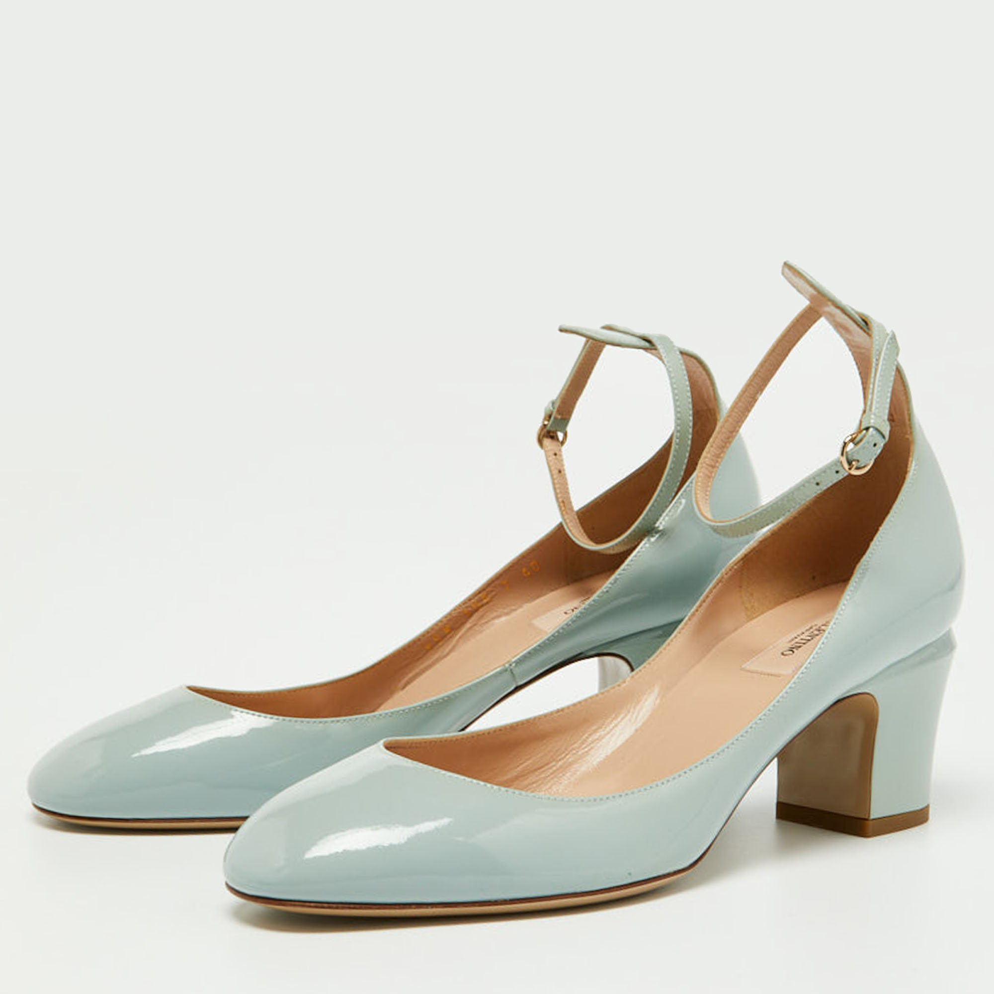 

Valentino Light Blue Patent Leather Tan-Go Pumps Size