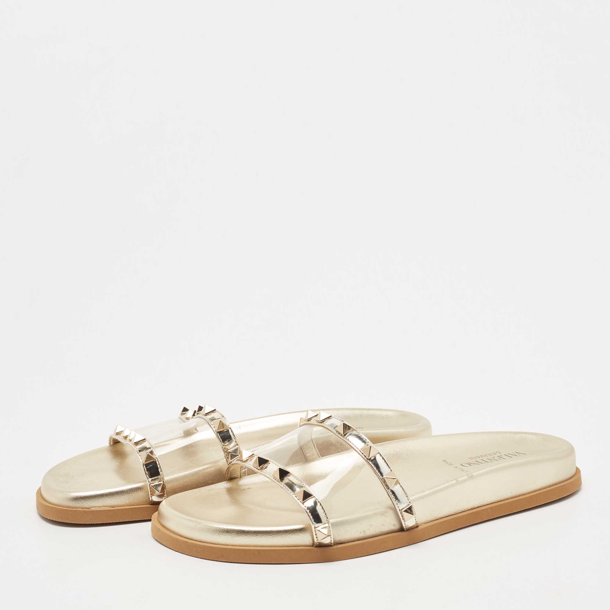 

Valentino Gold Leather and PVC Rockstud Flat Slides Size, Metallic