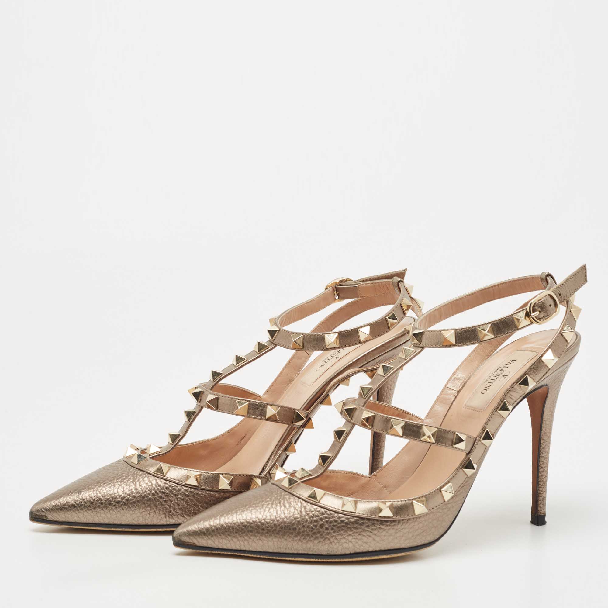 

Valentino Metallic Leather Rockstud Strappy Pointed Toe Pumps Size