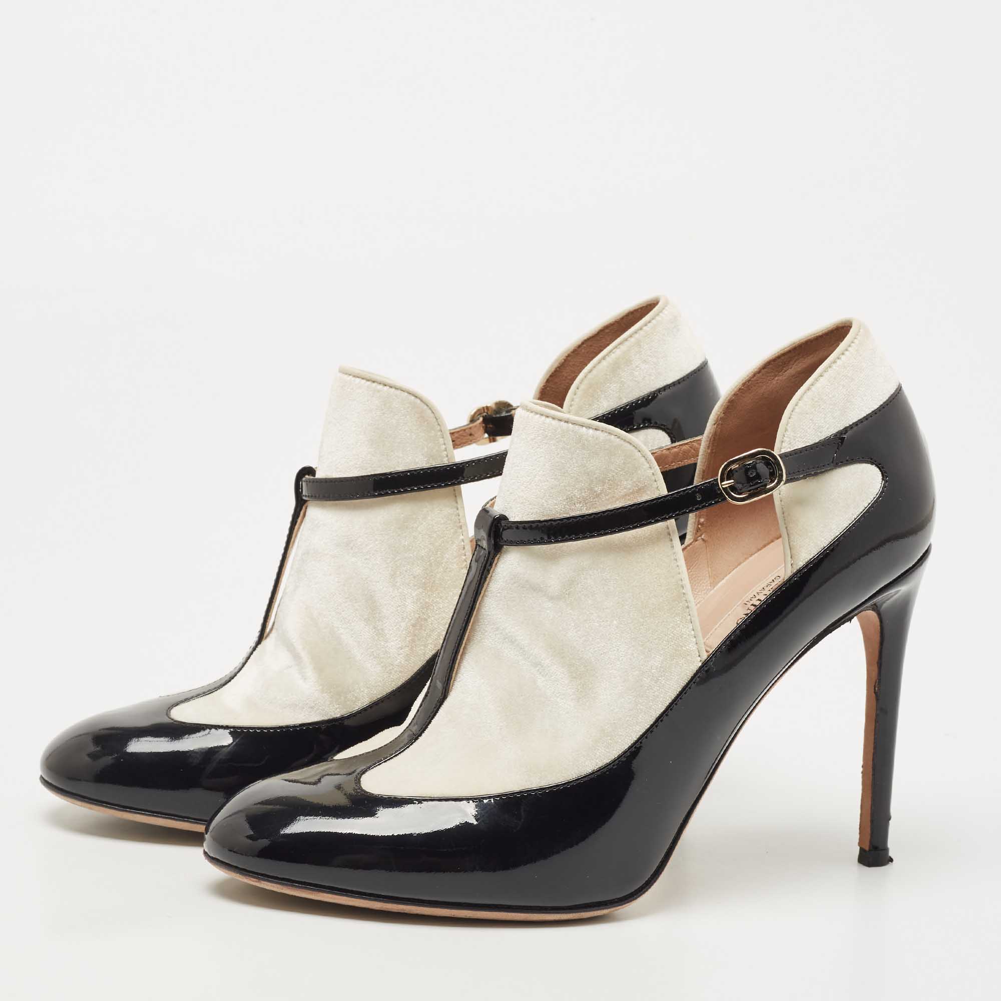 

Valentino Black Velvet and Patent Leather T Strap Pumps Size